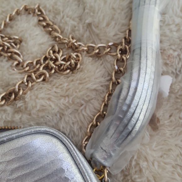 Victoria Secret cross body - Picture 3 of 9